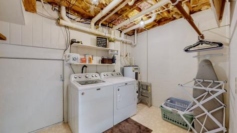 1335 Chippendale Circle Columbia TN 38401