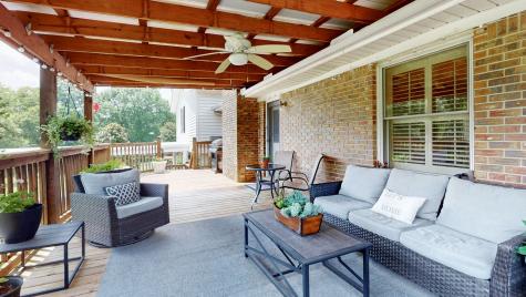 1335 Chippendale Circle Columbia TN 38401