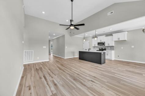 472 Ayden Lane Clarksville TN 37042