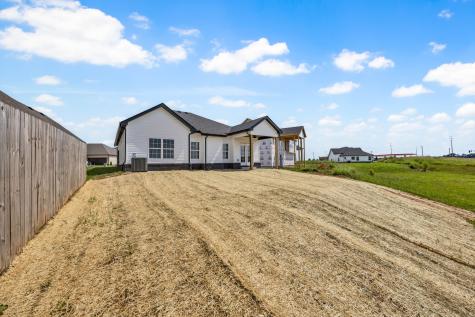 472 Ayden Lane Clarksville TN 37042