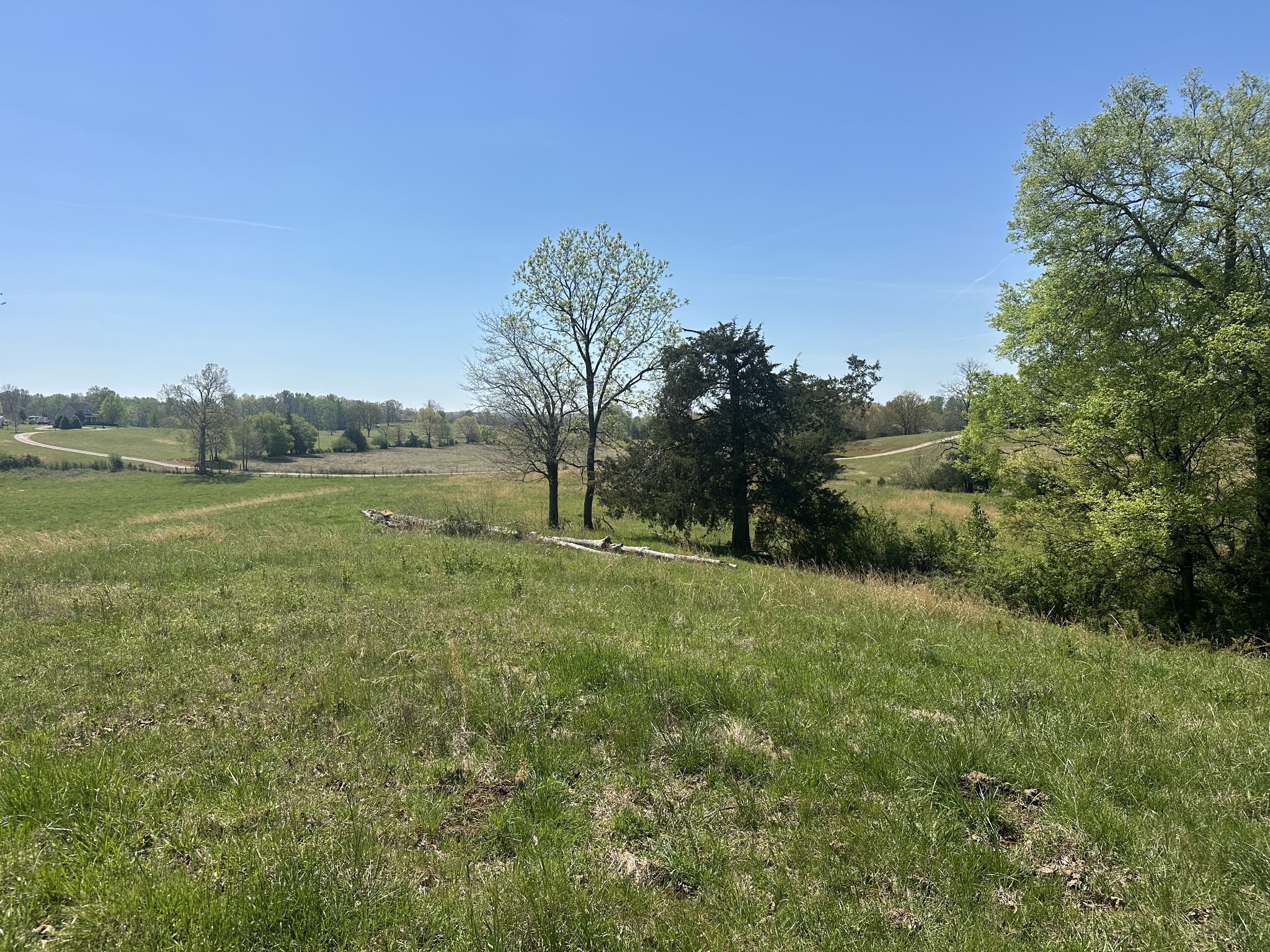 515 Jericho Road Quebeck TN 38579
