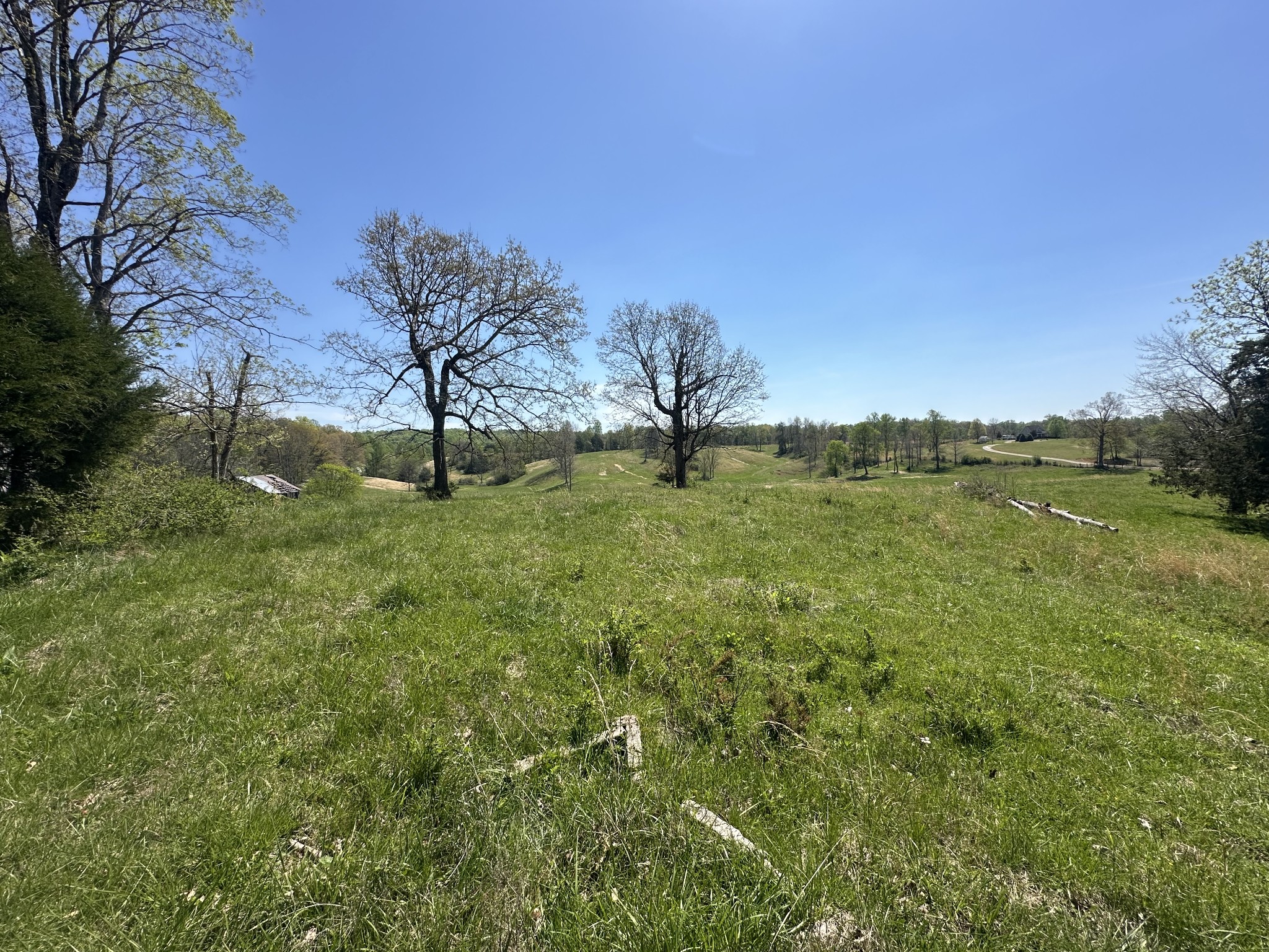 515 Jericho Road Quebeck TN 38579