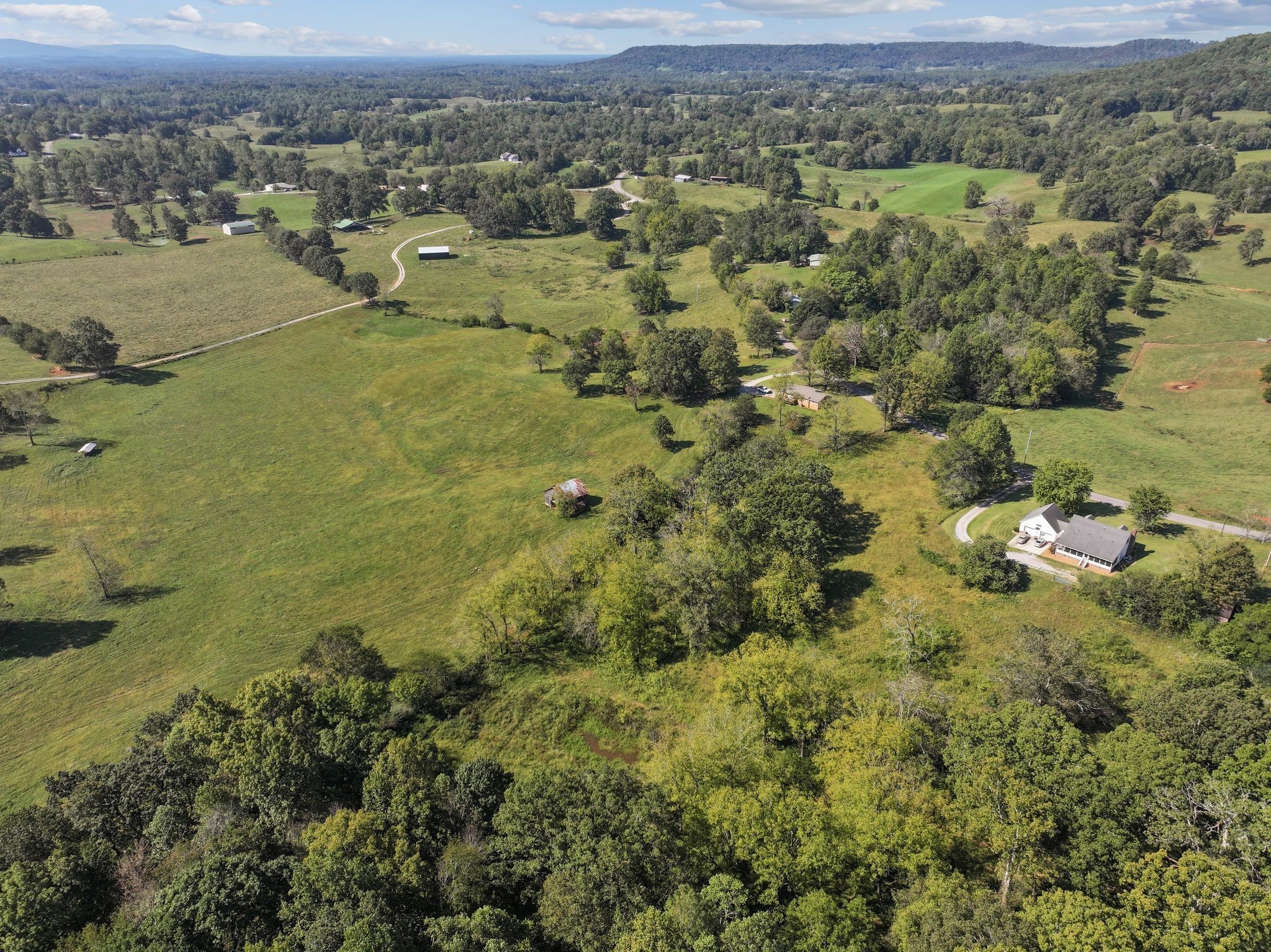 515 Jericho Road Quebeck TN 38579