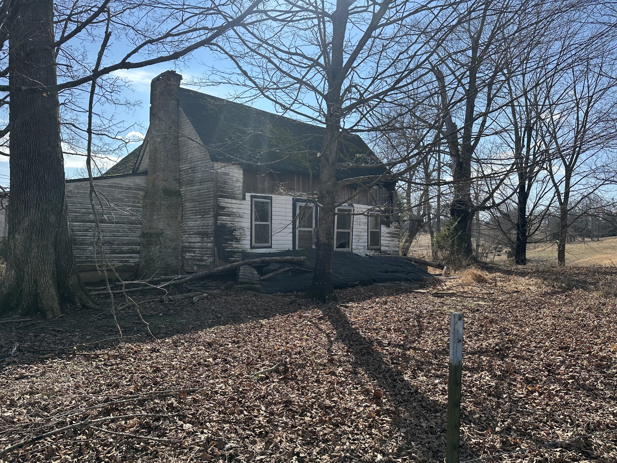515 Jericho Road Quebeck TN 38579