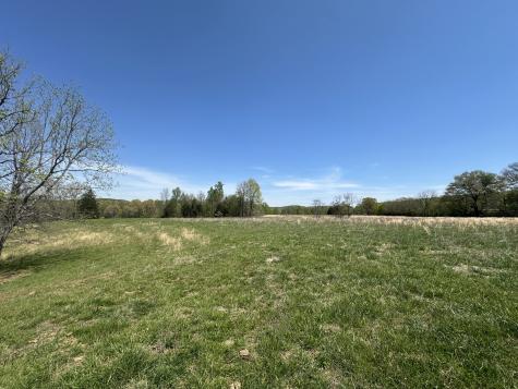 515 Jericho Road Quebeck TN 38579