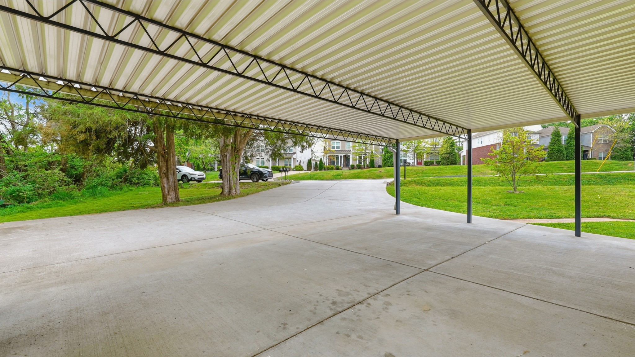 392 Brewer Drive Nashville TN 37211
