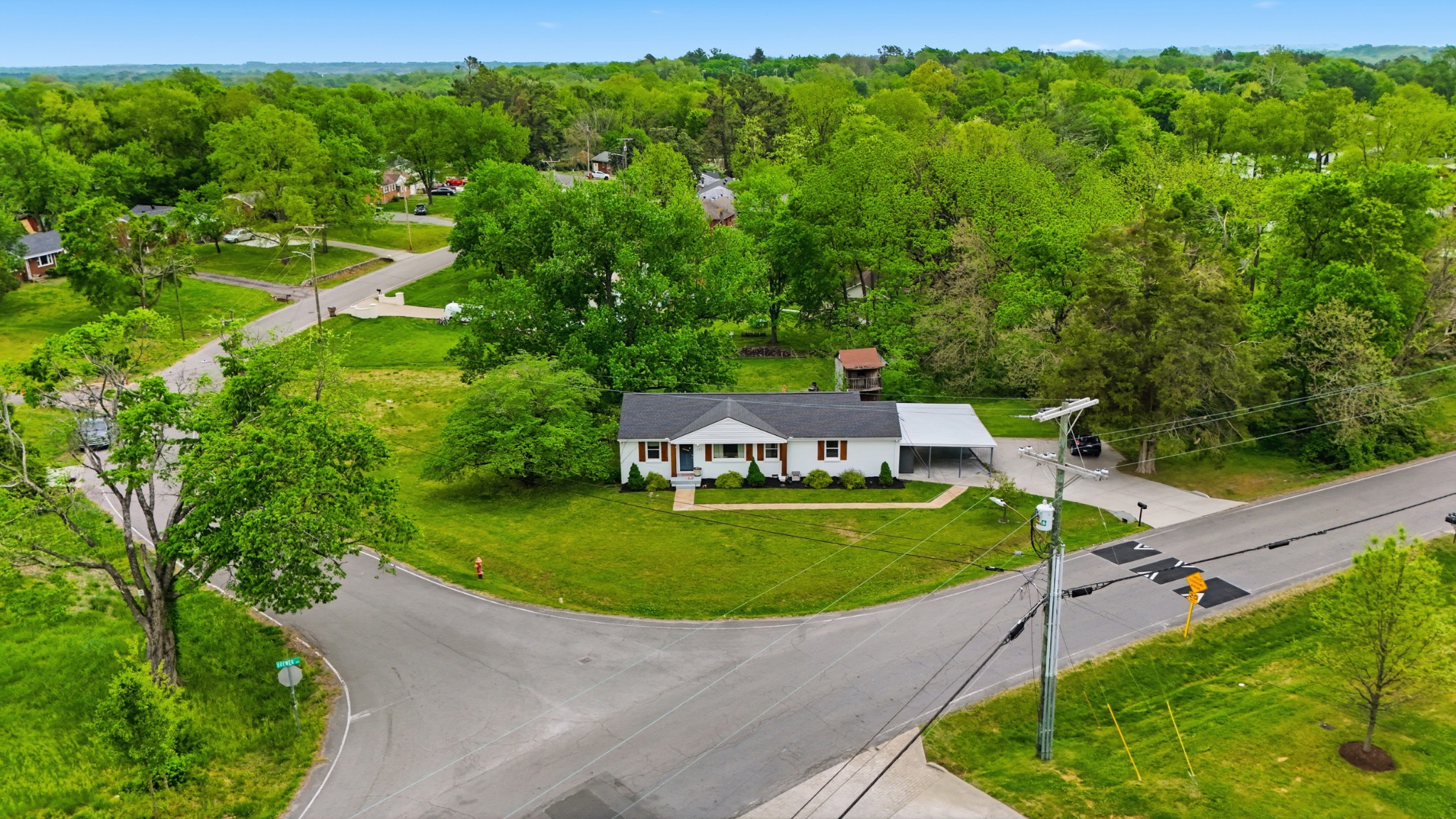 392 Brewer Drive Nashville TN 37211