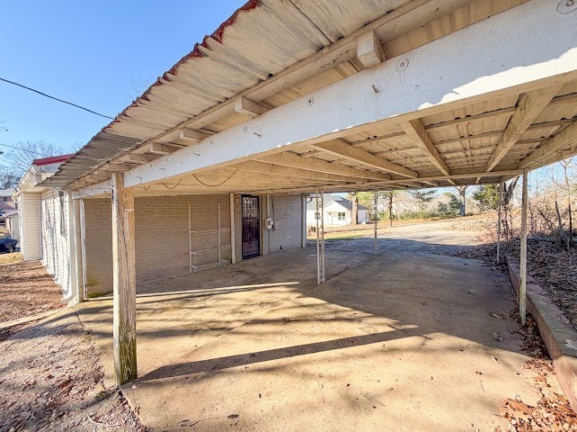 1704 Walnut Avenue Lawrenceburg TN 38464