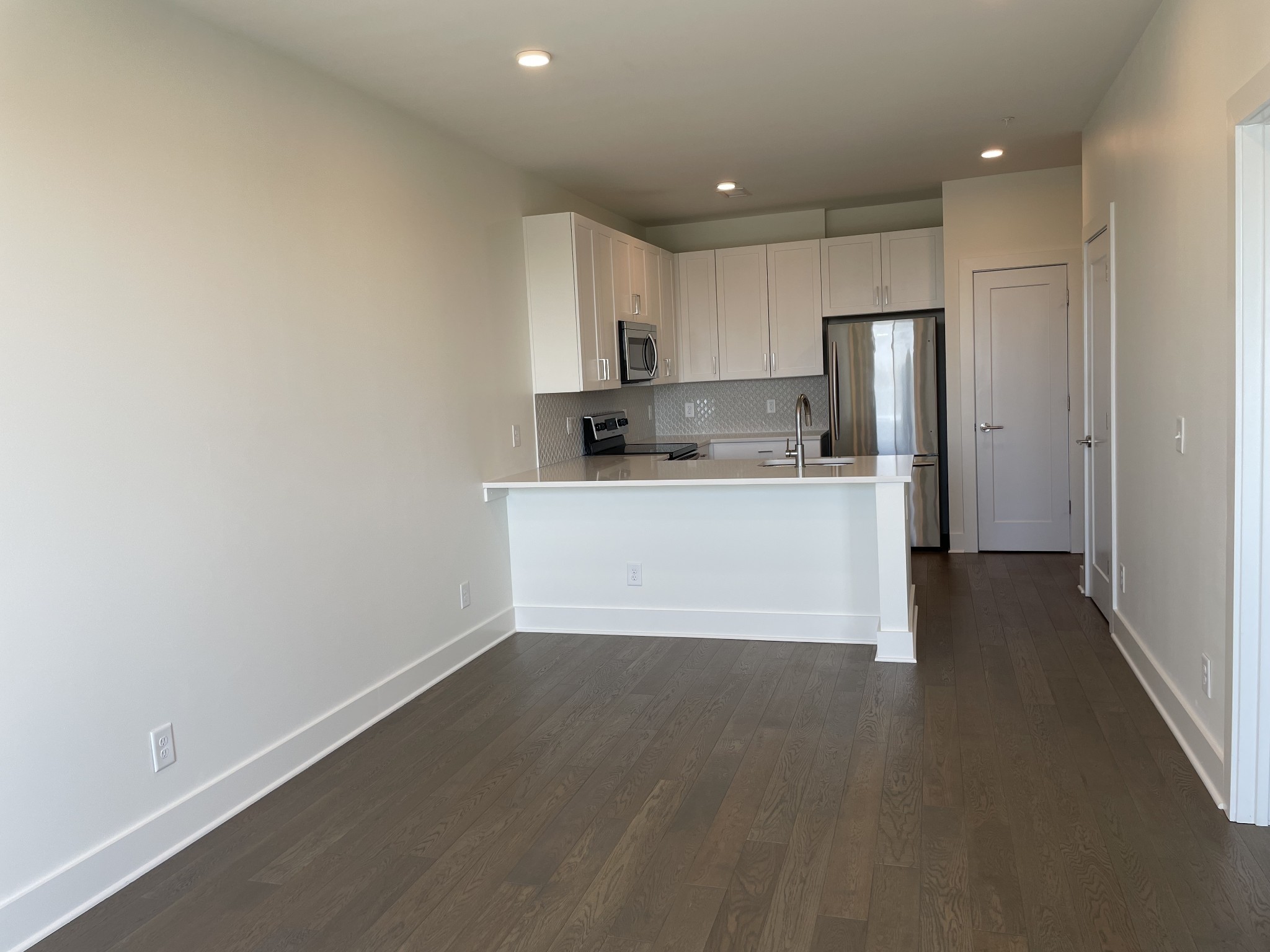 1041 E Trinity Lane Nashville TN 37216