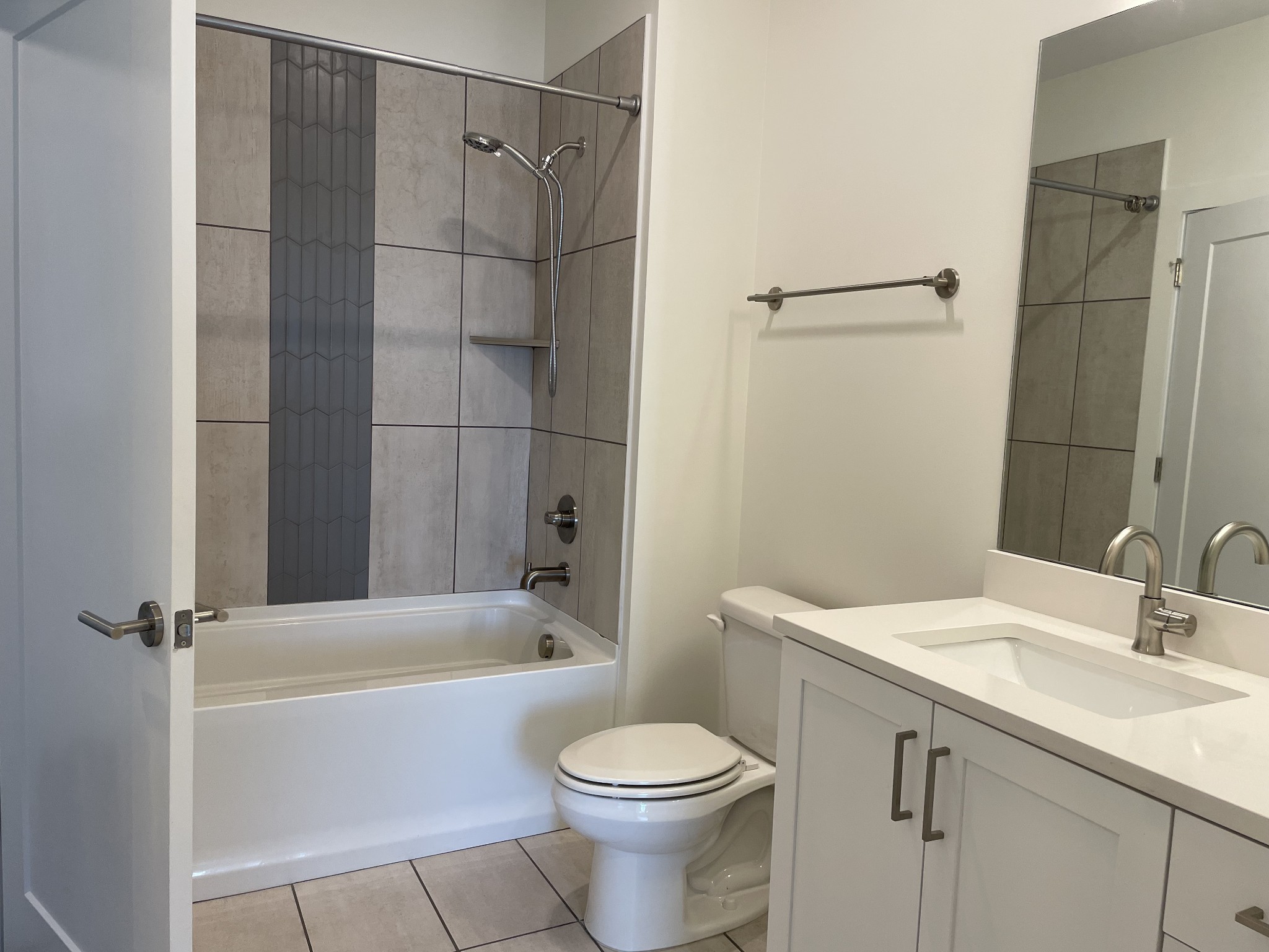 1041 E Trinity Lane Nashville TN 37216