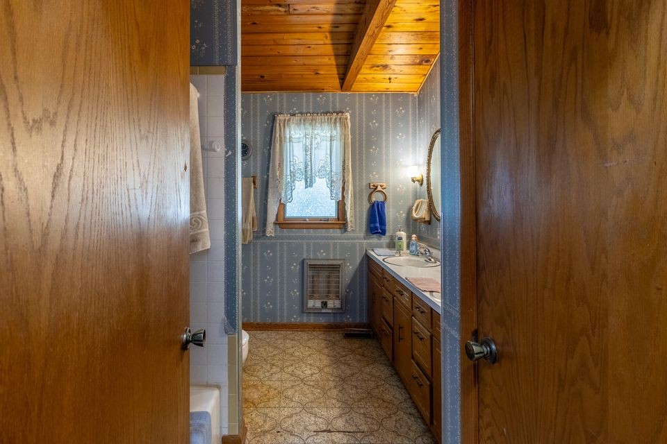 2216 Cove Hill Road Pikeville TN 37367