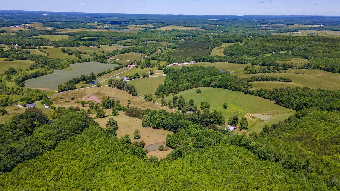 2216 Cove Hill Road Pikeville TN 37367
