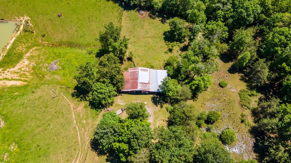 2216 Cove Hill Road Pikeville TN 37367