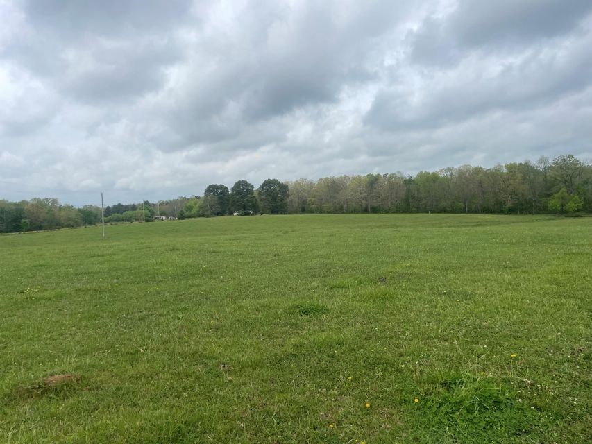 2216 Cove Hill Road Pikeville TN 37367