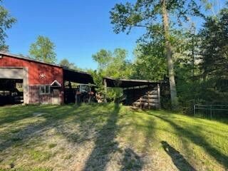 2216 Cove Hill Road Pikeville TN 37367