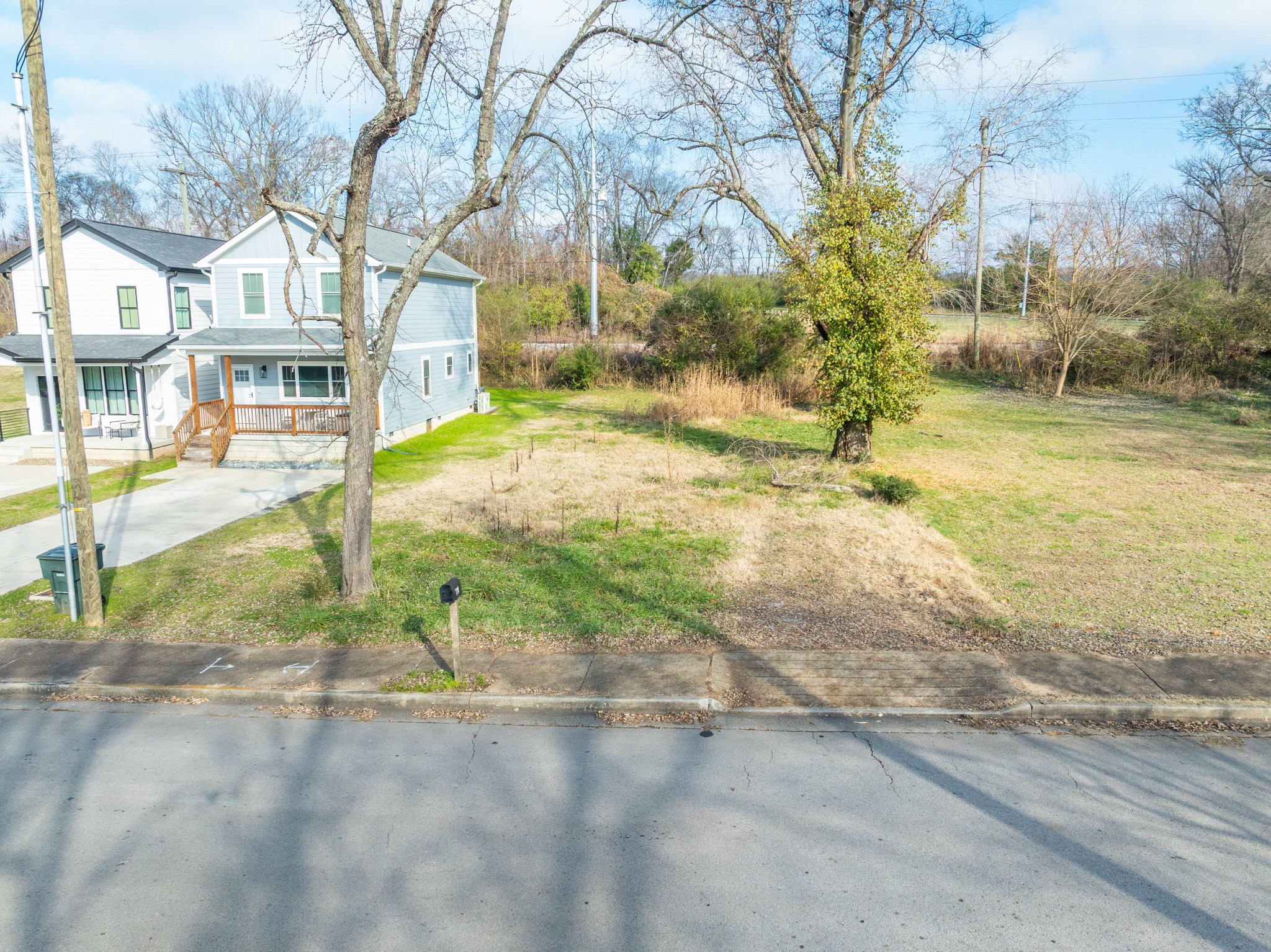 114 Broadway Old Hickory TN 37138