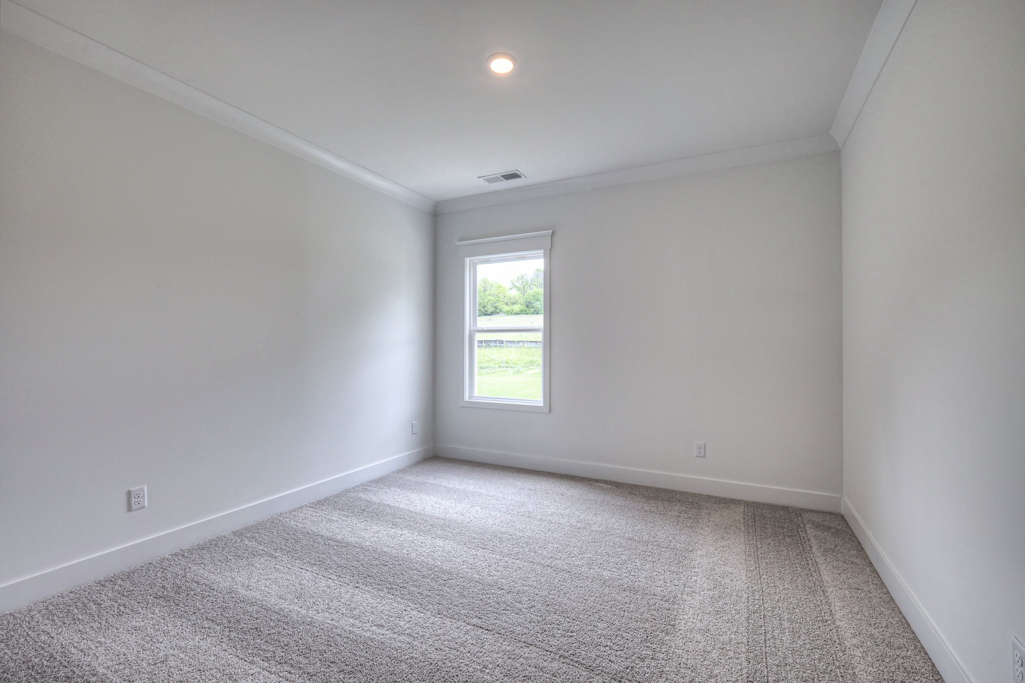 156 Yuma Lane White House TN 37188