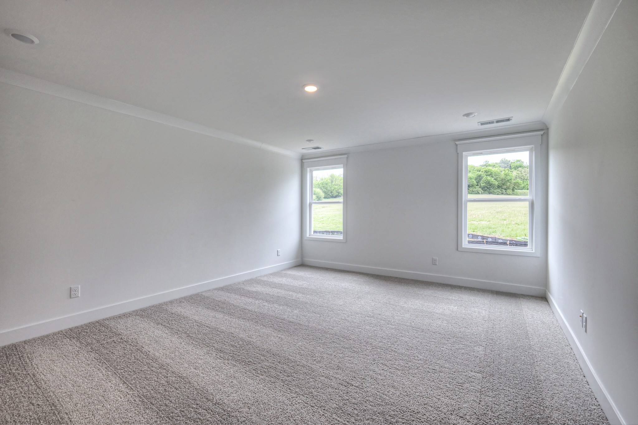 156 Yuma Lane White House TN 37188