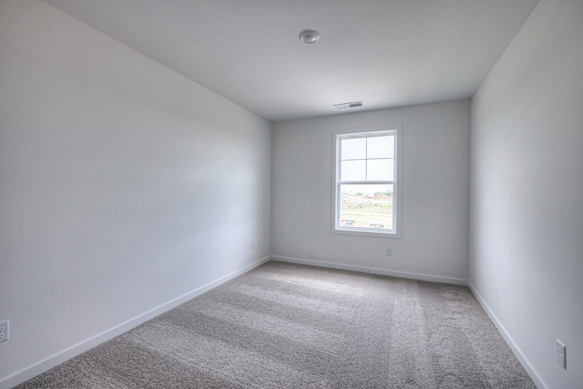 156 Yuma Lane White House TN 37188