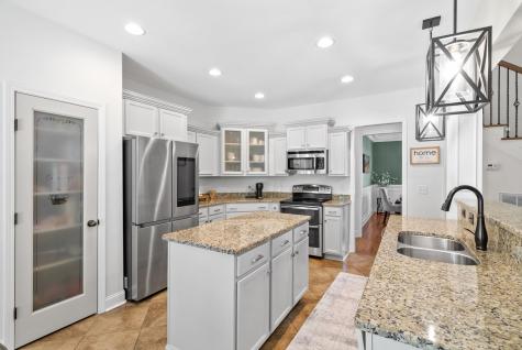 853 Glastonbury Court Clarksville TN 37043