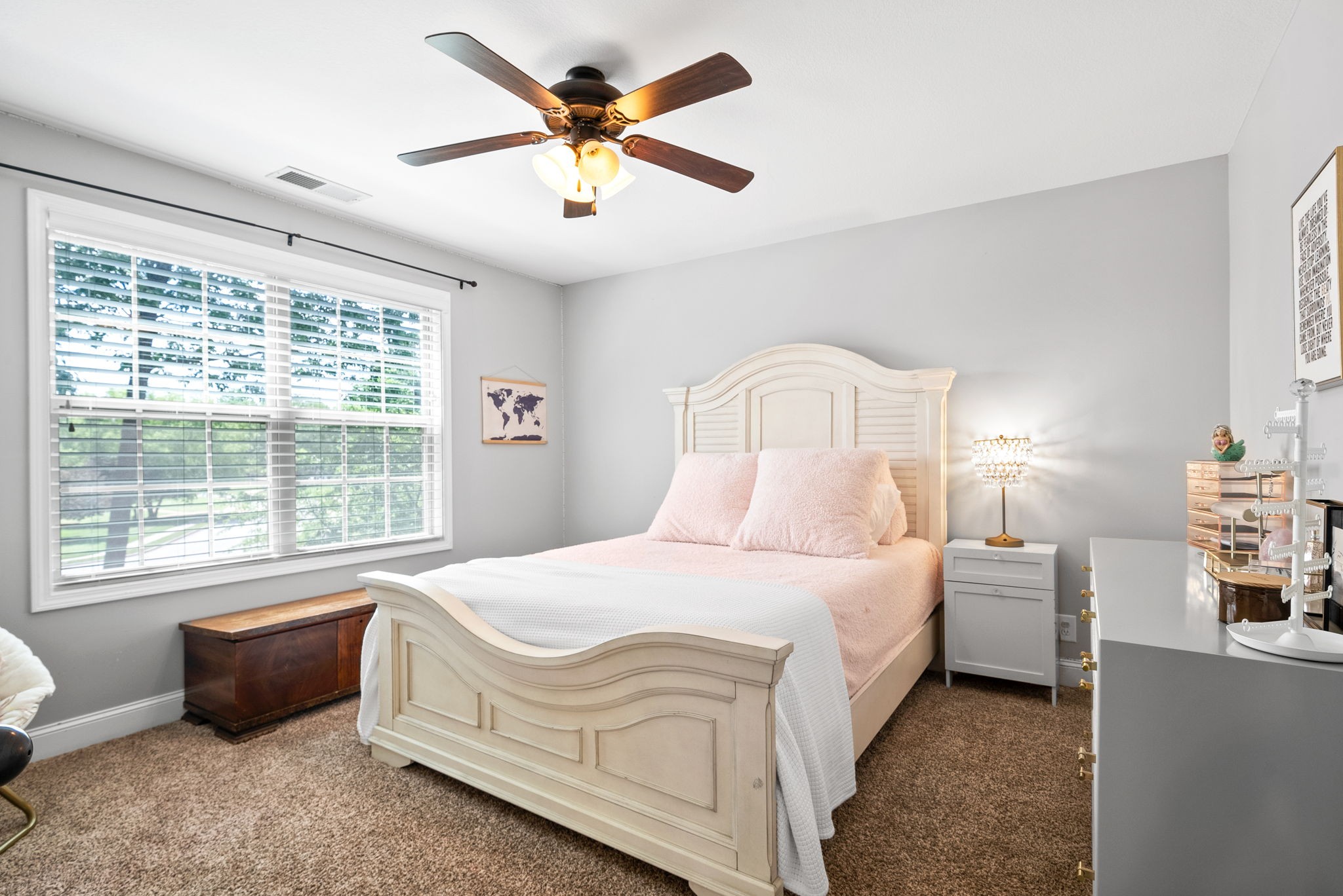 853 Glastonbury Court Clarksville TN 37043