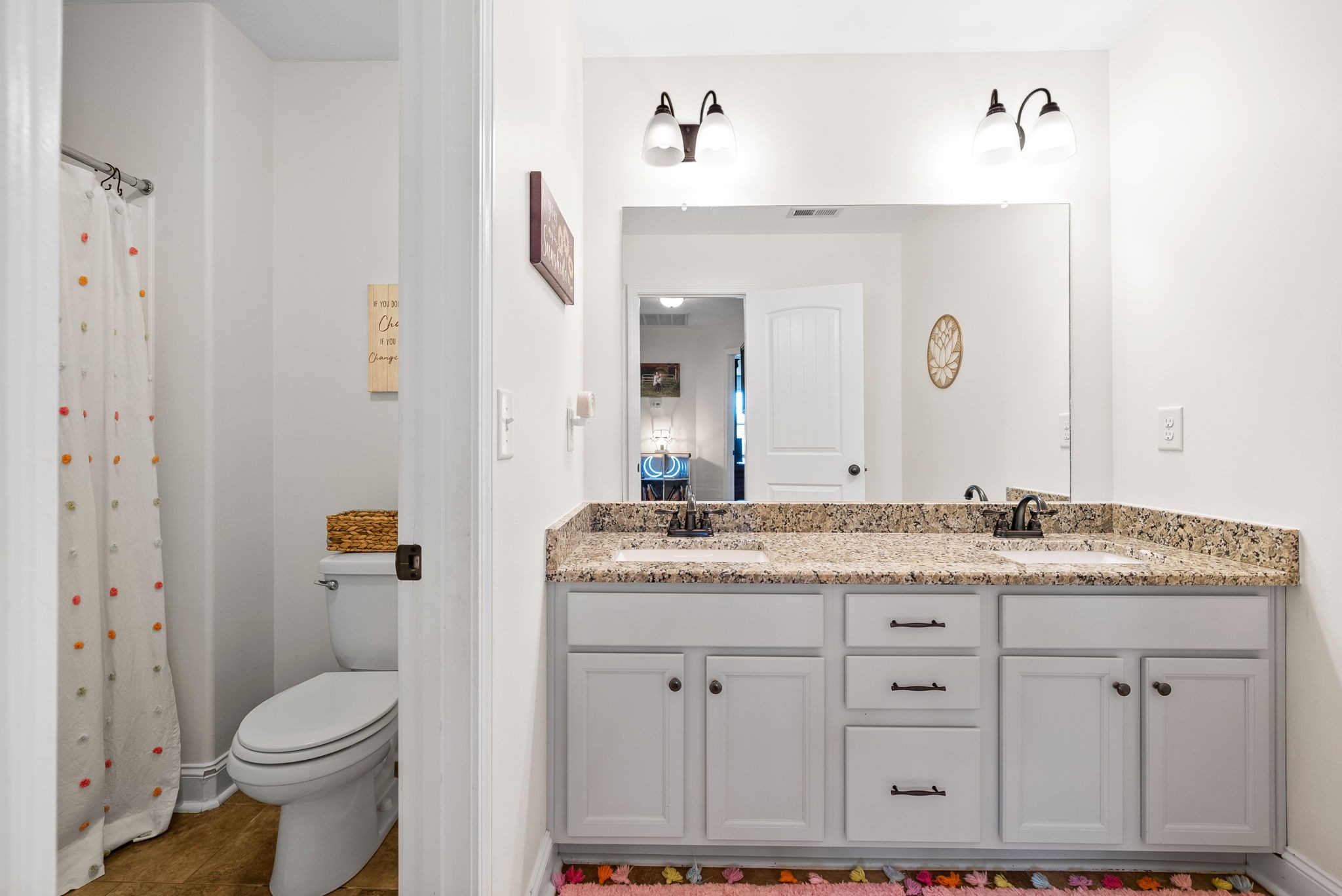 853 Glastonbury Court Clarksville TN 37043