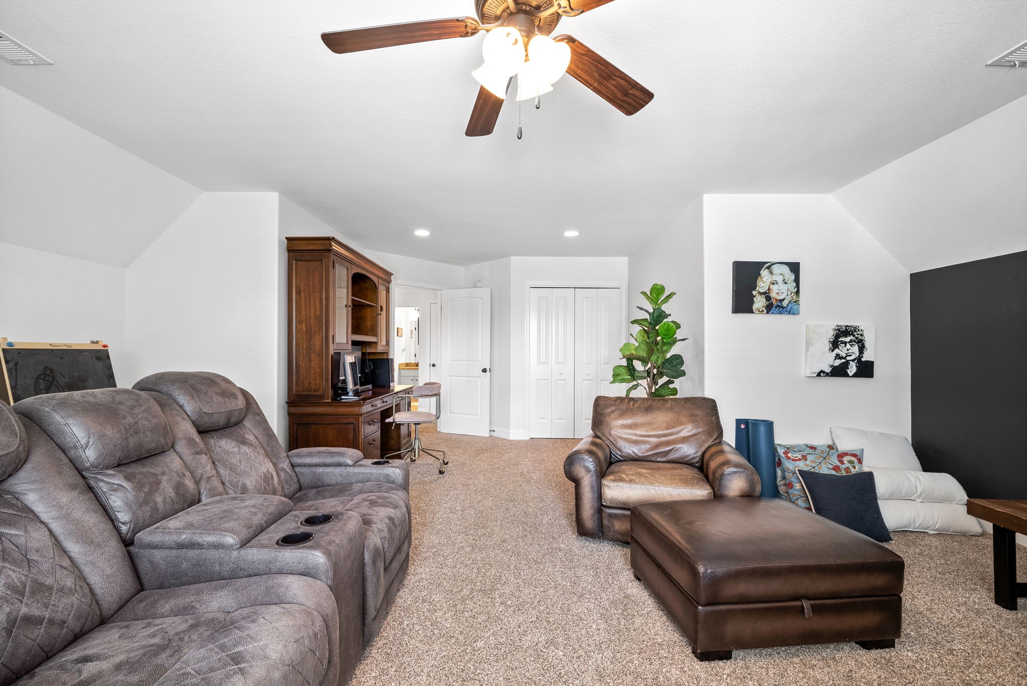 853 Glastonbury Court Clarksville TN 37043