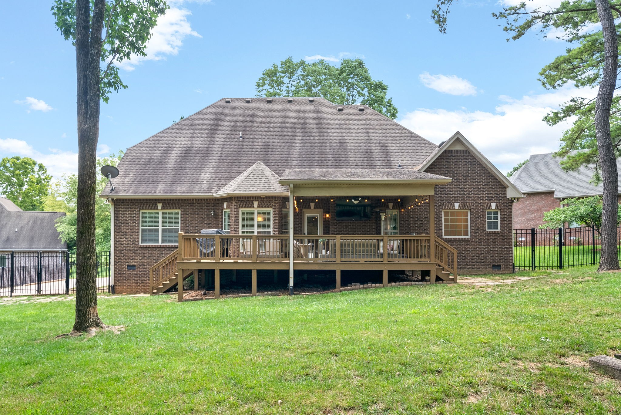 853 Glastonbury Court Clarksville TN 37043