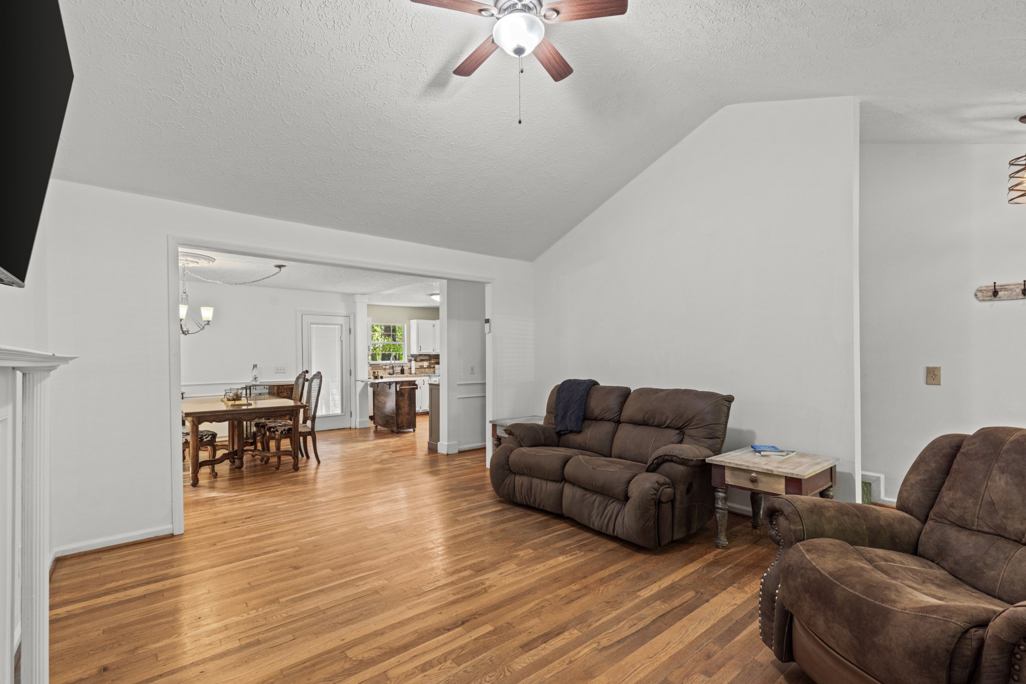 206 Brookwood Drive Burns TN 37029
