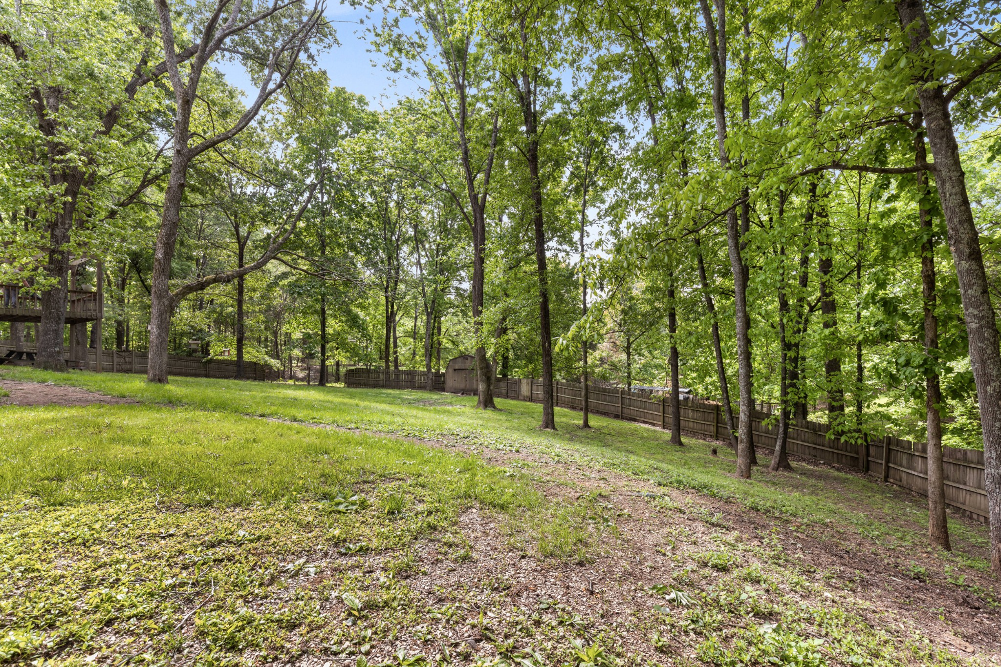 206 Brookwood Drive Burns TN 37029