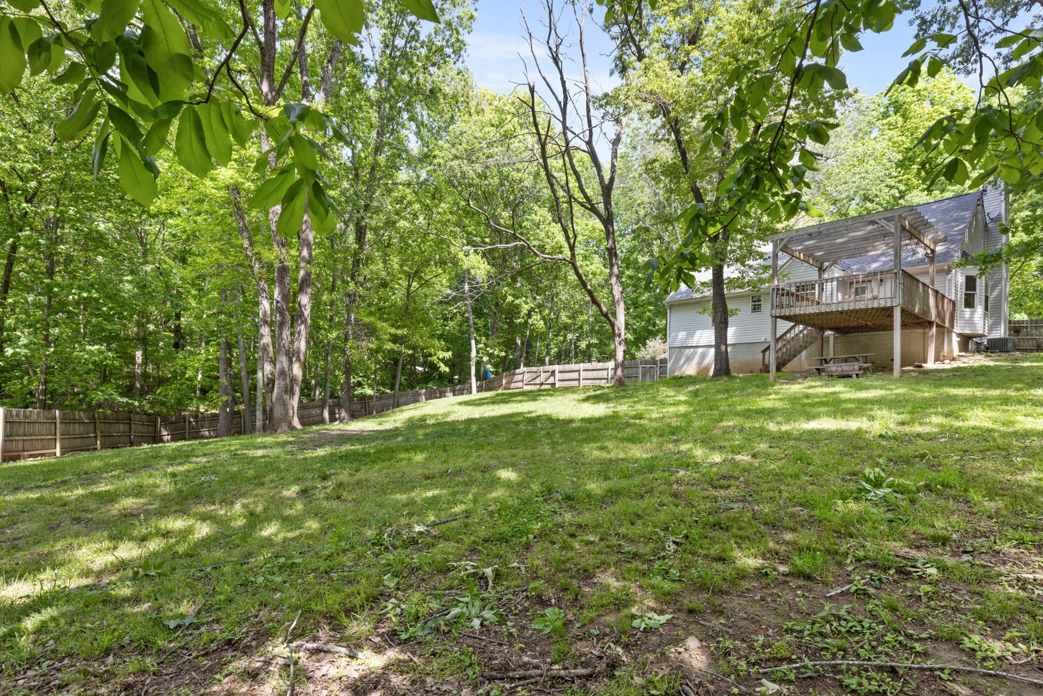 206 Brookwood Drive Burns TN 37029