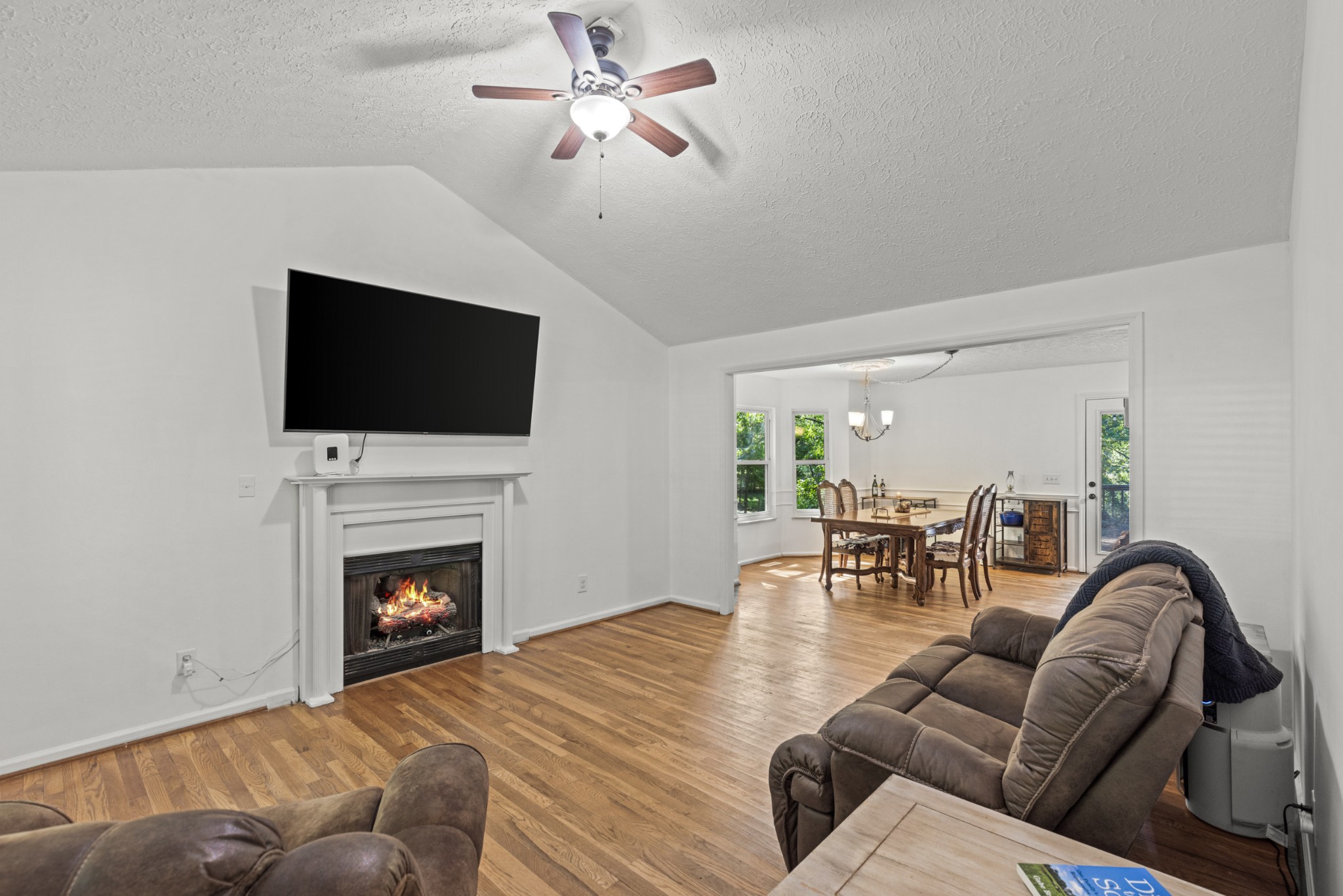 206 Brookwood Drive Burns TN 37029