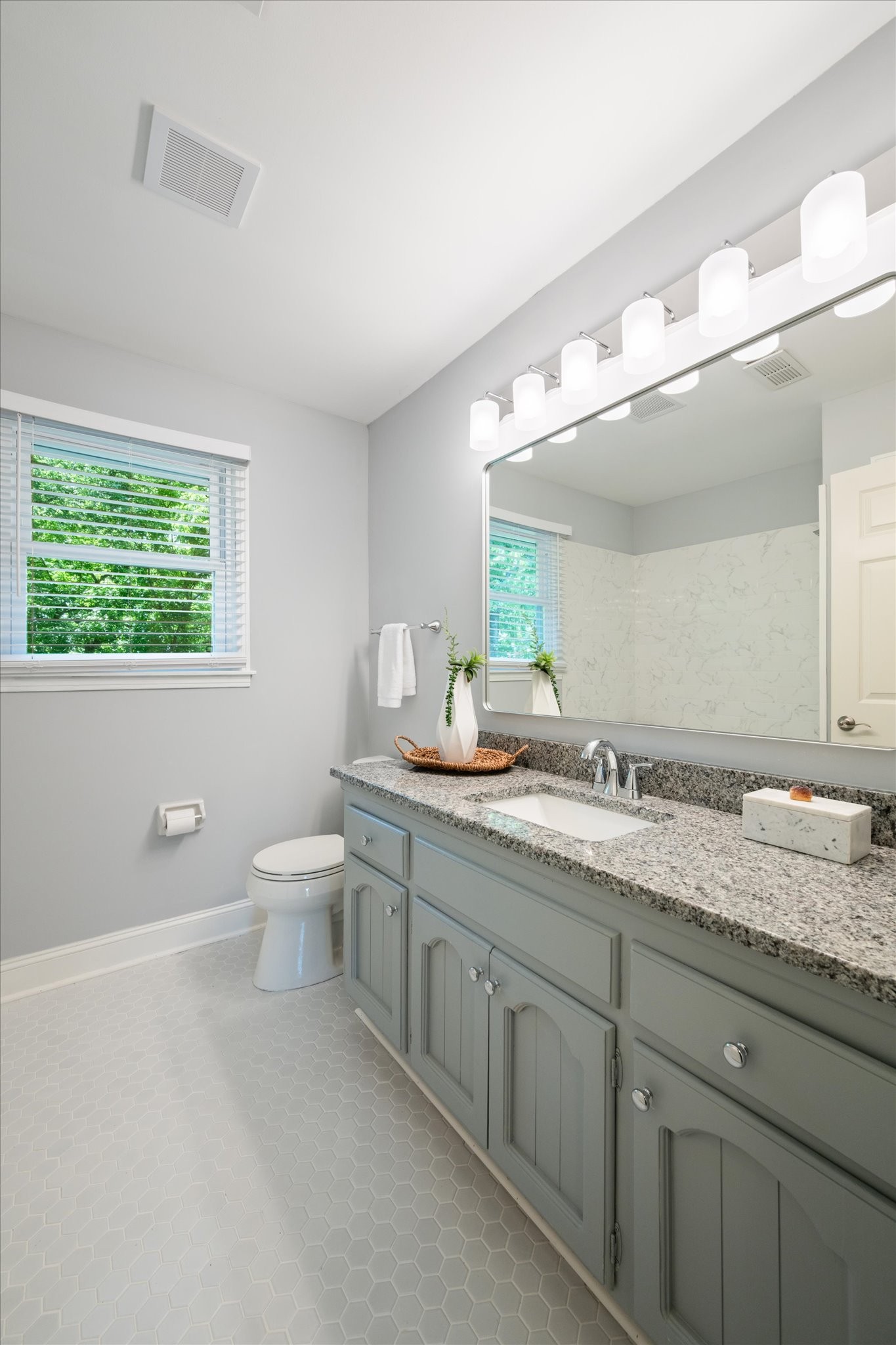 1995 Beacon Hill Drive Franklin TN 37067