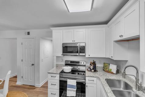 4958 Edmondson Pike Nashville TN 37211