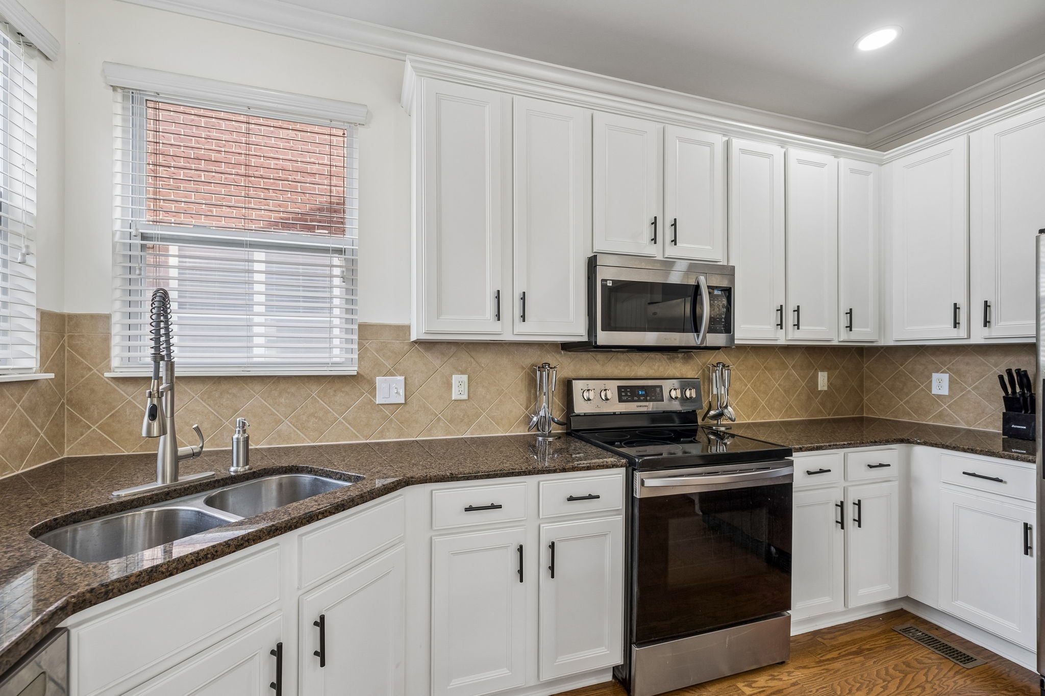 1064 Riverwood Village Hermitage TN 37076