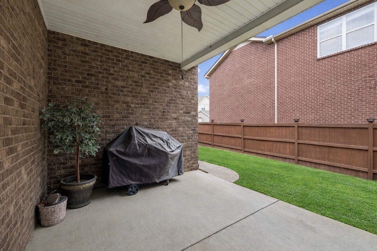 1064 Riverwood Village Hermitage TN 37076