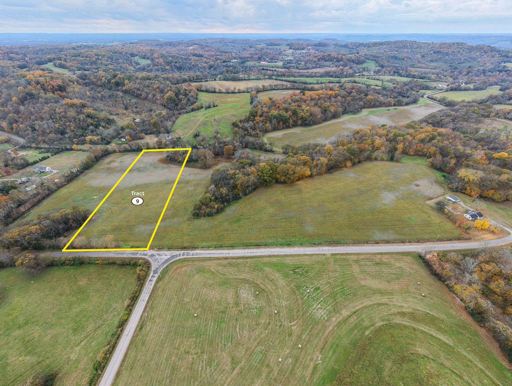 9 Craig Bridge Road Williamsport TN 38487