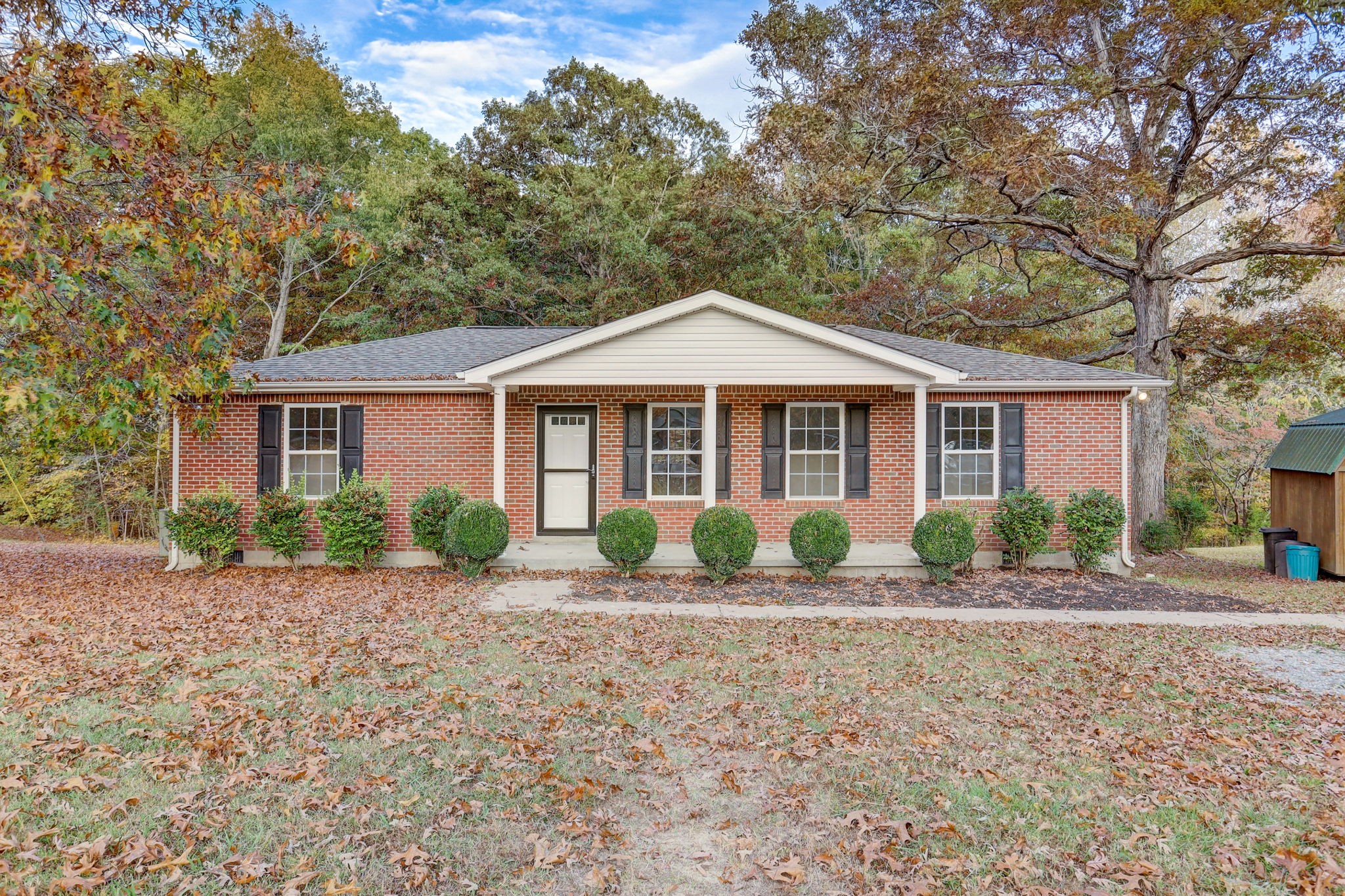 1007 Twin Oak Drive White Bluff TN 37187