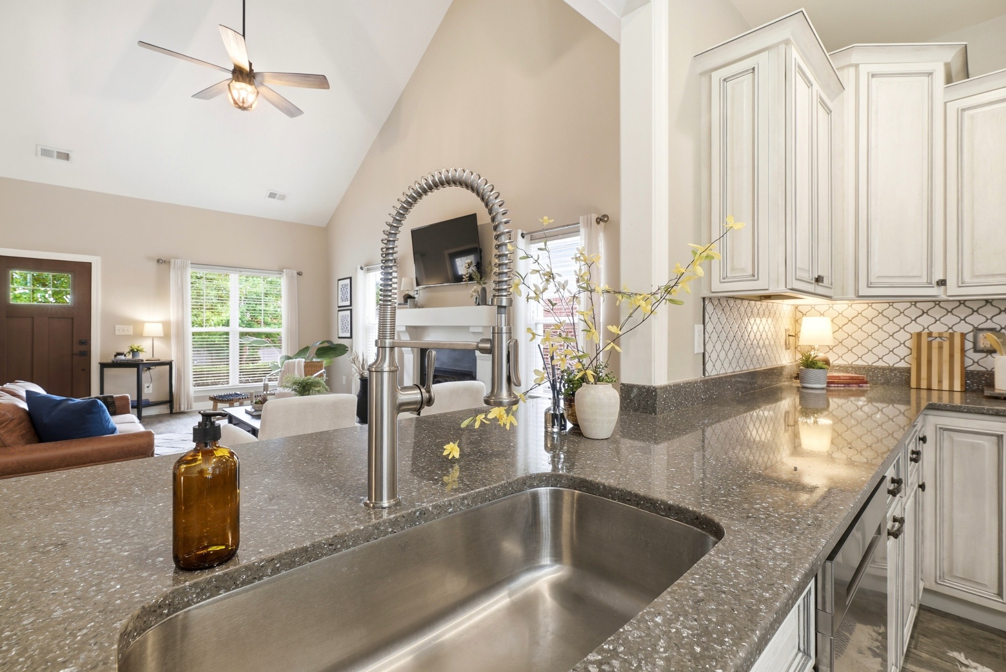 7412 Riverland Drive Nashville TN 37221