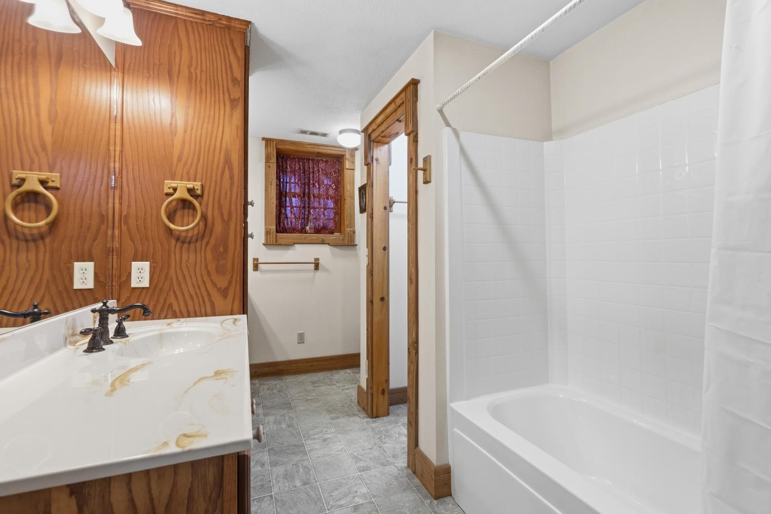 547 Hughes Road, SE Cleveland TN 37323