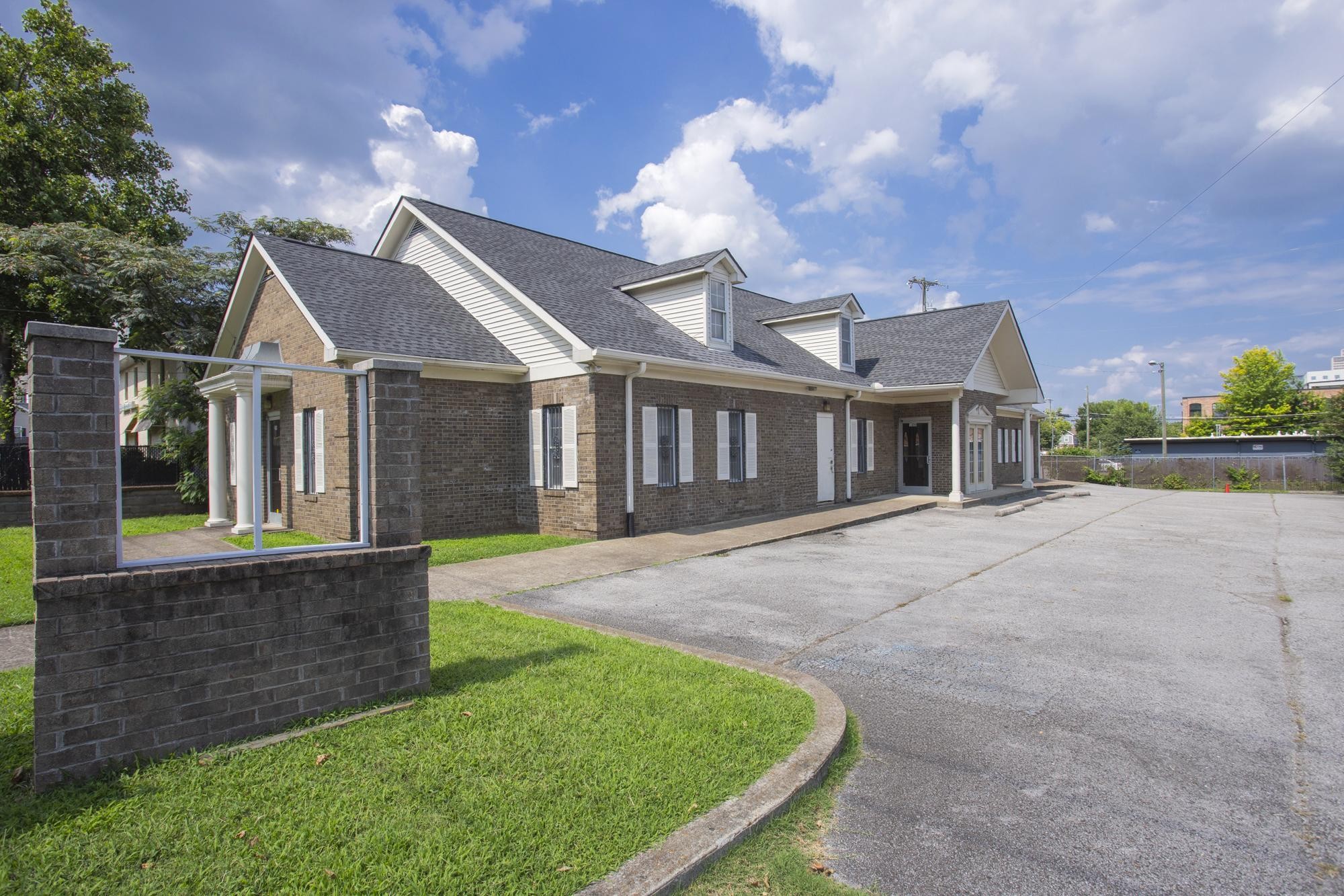 404 Dr Db Todd Jr Boulevard Nashville TN 37203