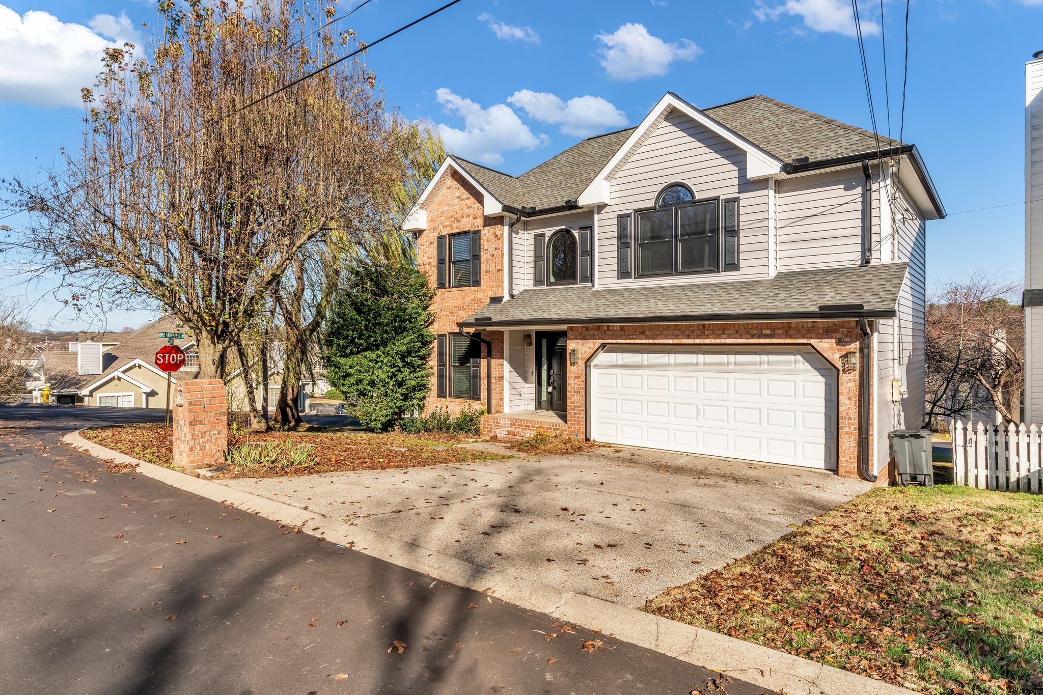 130 Breakwater, N Hendersonville TN 37075