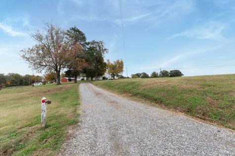 5867 Borthick Road Springfield TN 37172
