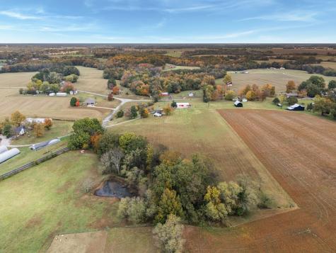 5867 Borthick Road Springfield TN 37172
