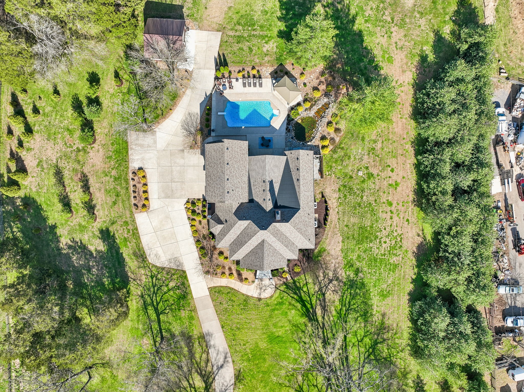 750 Upper Station Camp Crk Road Gallatin TN 37066