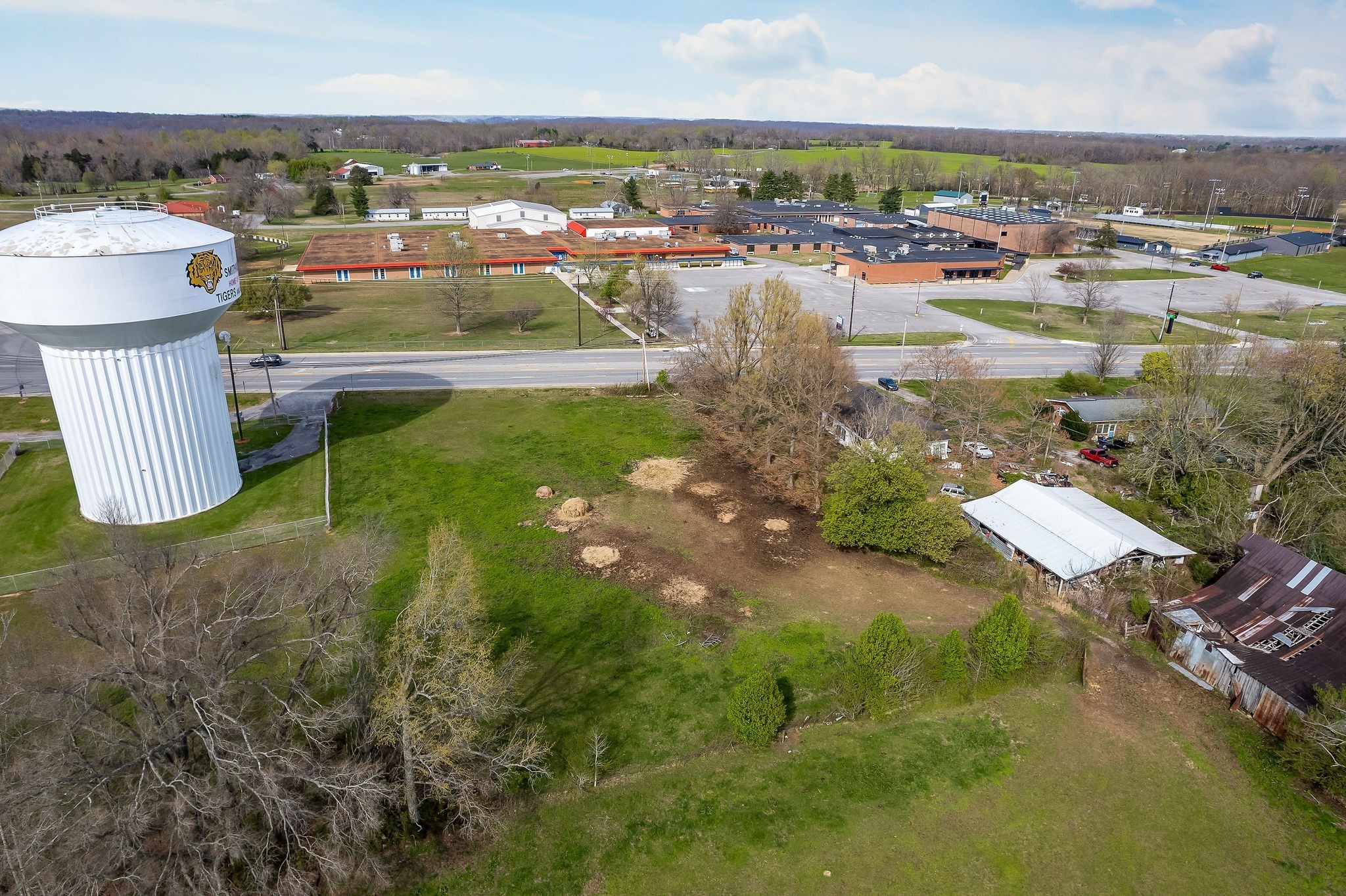 1131 W Broad Street Smithville TN 37166