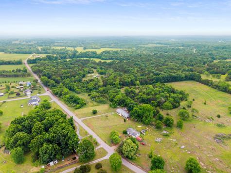 1769 Halls Mill Road Unionville TN 37180
