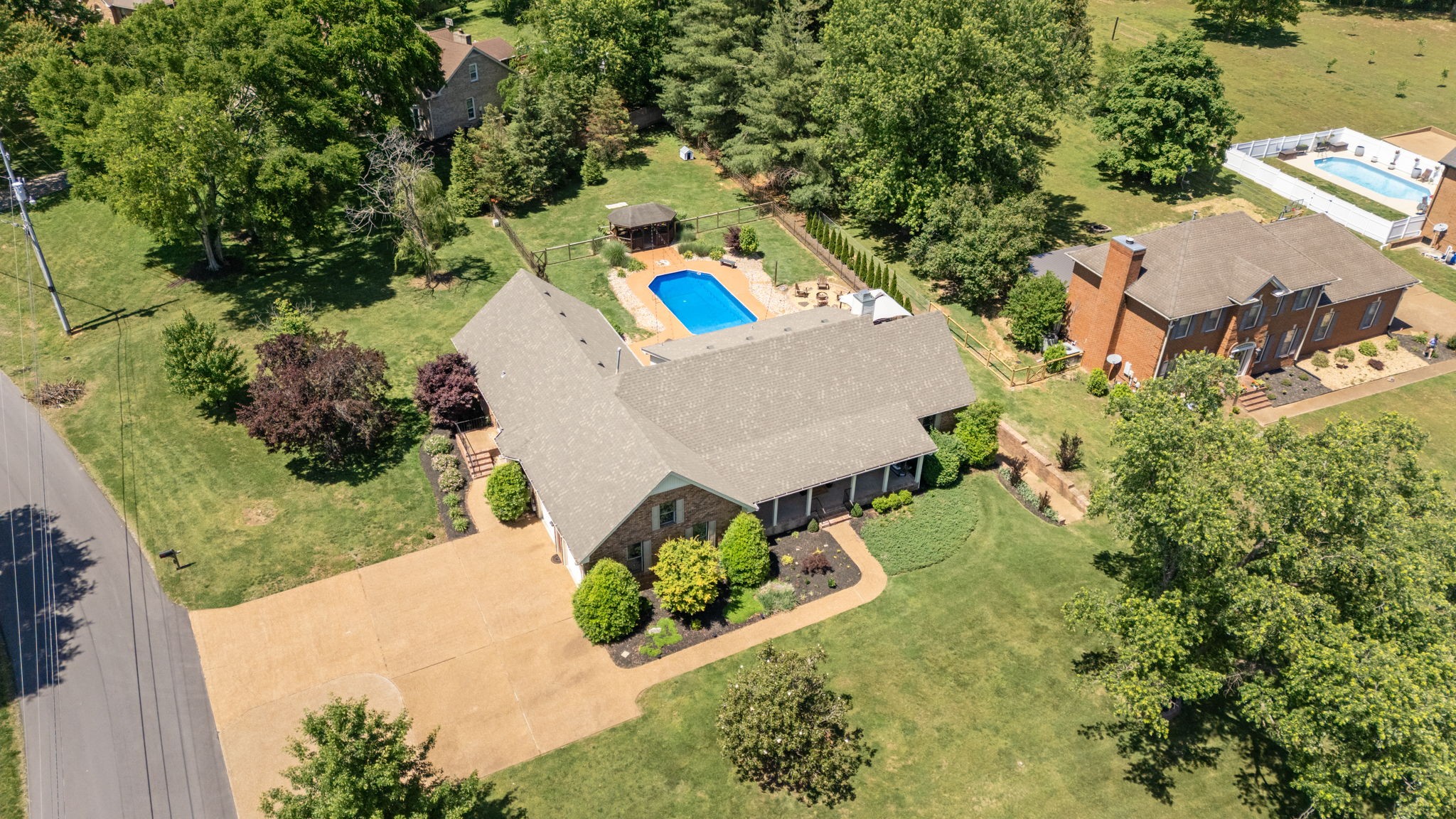131 Arrowhead Drive Hendersonville TN 37075