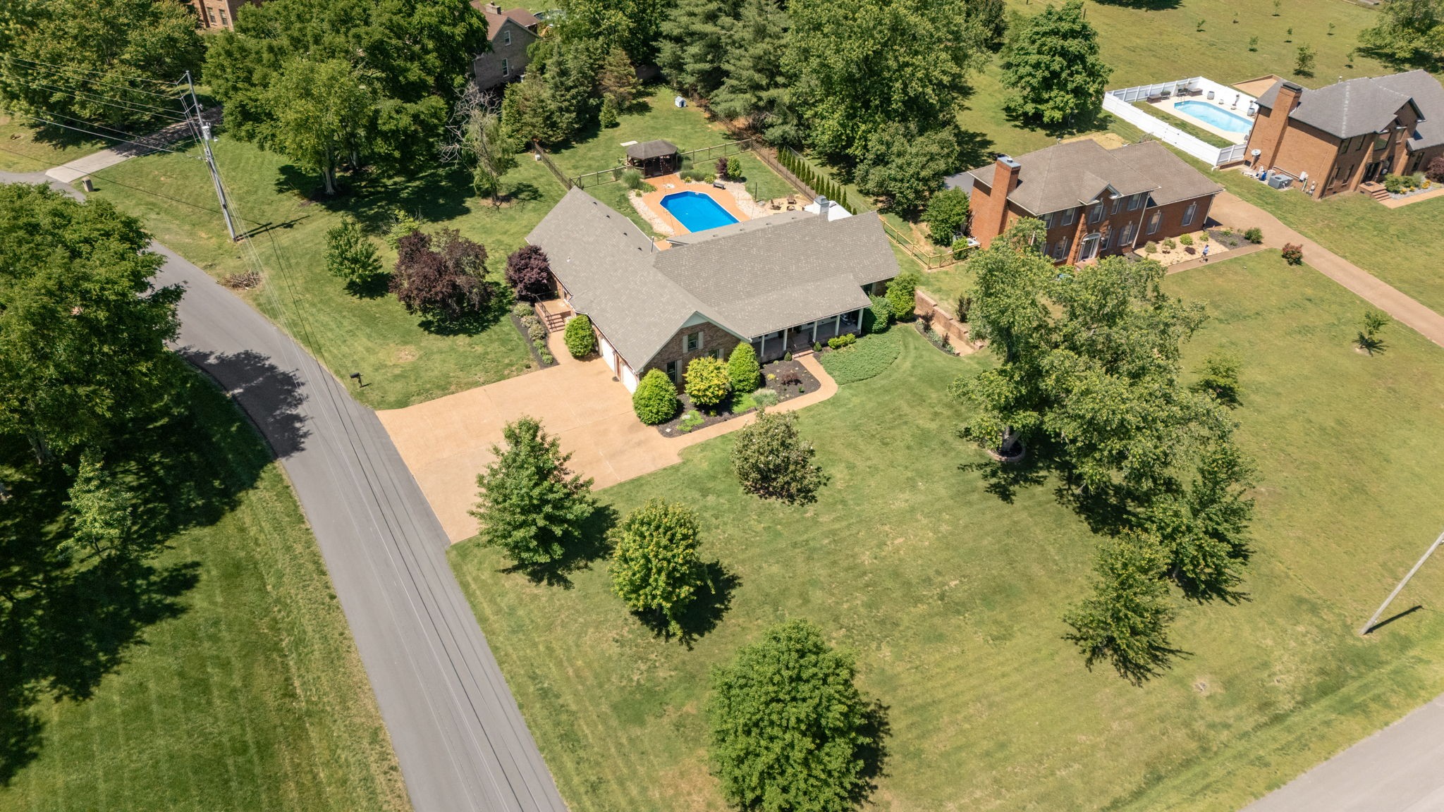 131 Arrowhead Drive Hendersonville TN 37075