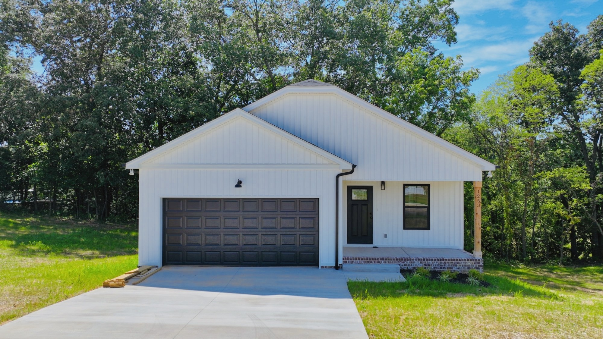 1253 Angus Way Greenbrier TN 37073